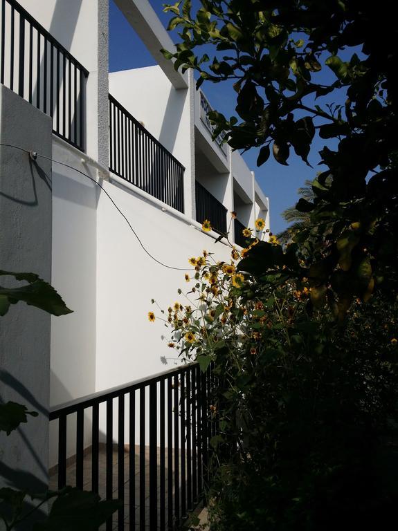 Kkaras Hotel 3 Star ไอยานาปา ภายนอก รูปภาพ