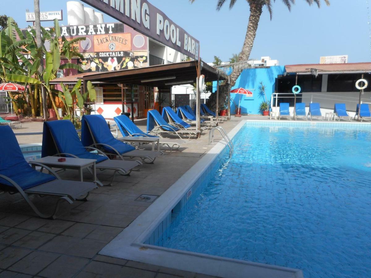 Kkaras Hotel 3 Star ไอยานาปา ภายนอก รูปภาพ